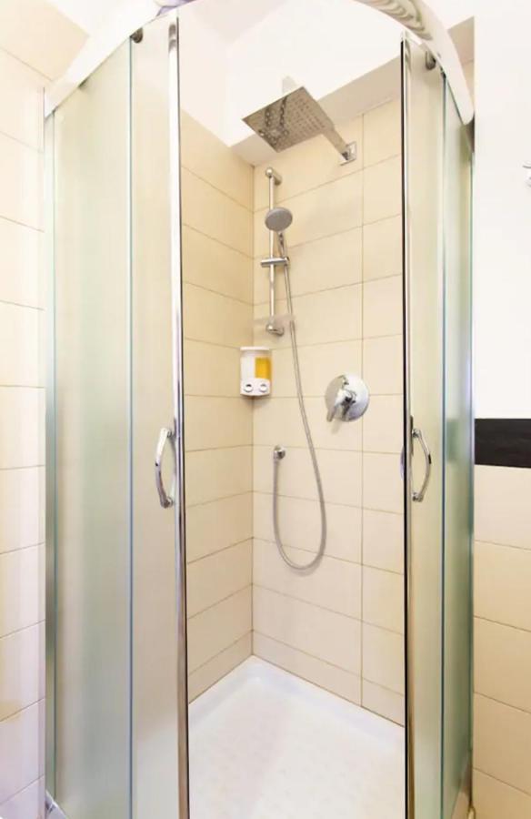 Butera Apartment ปาแลร์โม ภายนอก รูปภาพ